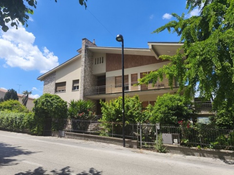 Treia  - Appartamento
